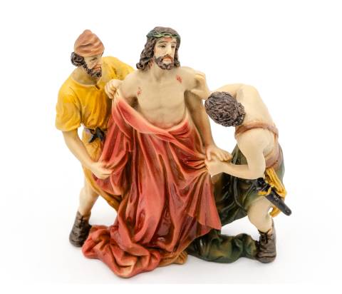  Gesù viene spogliato delle vesti - resina h 9 cm - 